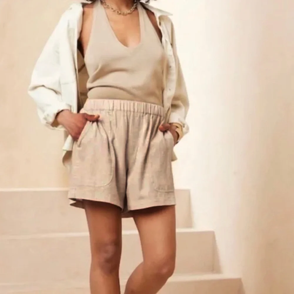 Banana Republic Tan Women’s Linen Knit Pull On Woven Shorts Sz LP - Picture 2 of 10